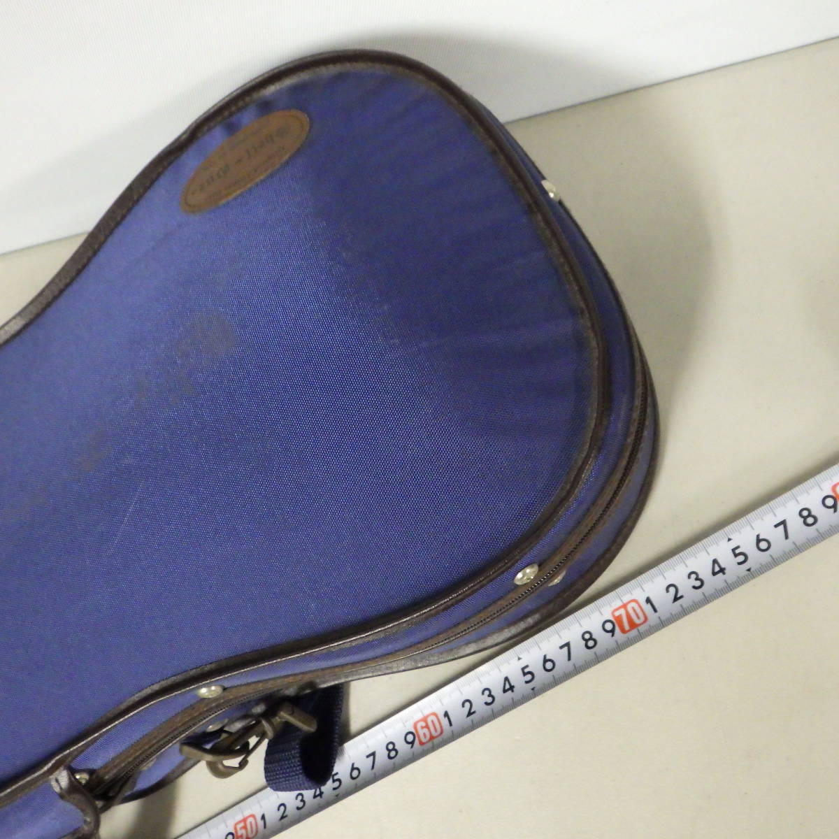 39 Orient musical instruments violin case va Io Lynn case Shell-One total length approximately 76cm degree key attaching 