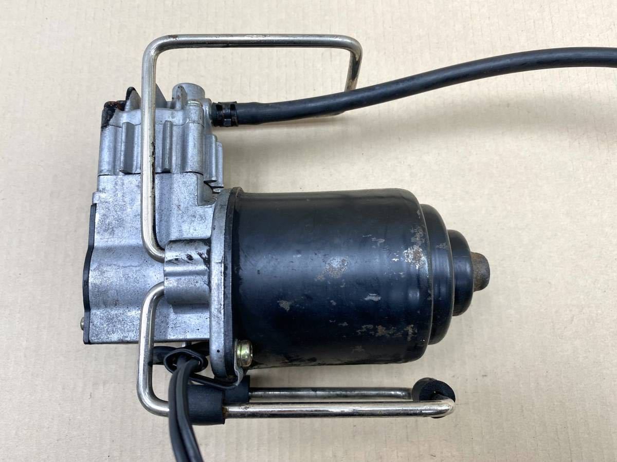 ★管w211244-33 日産 純正 ポータブル エア ポンプ エアーポンプ AIR PUMP 12V 57351 P6500 動作確認済 Z32 (6) 当時物_画像5