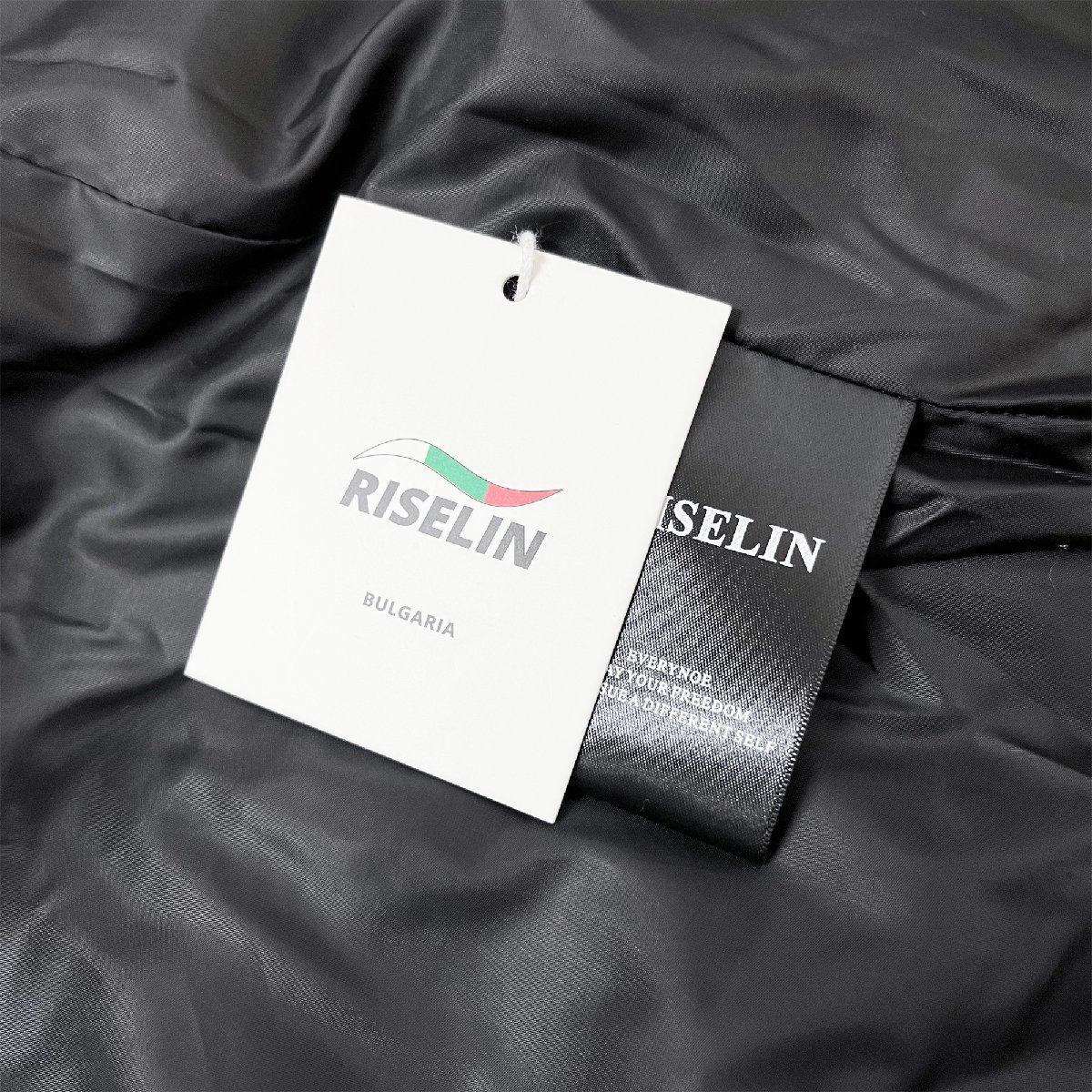 最高級ヨーロッパ製※定価8万◆ブルガリア発※RISELIN ダウンベスト ダックダウン90％ 防寒 ソフト 暖かい 軽量 無地 秋冬 日常着 2XL/52_画像9