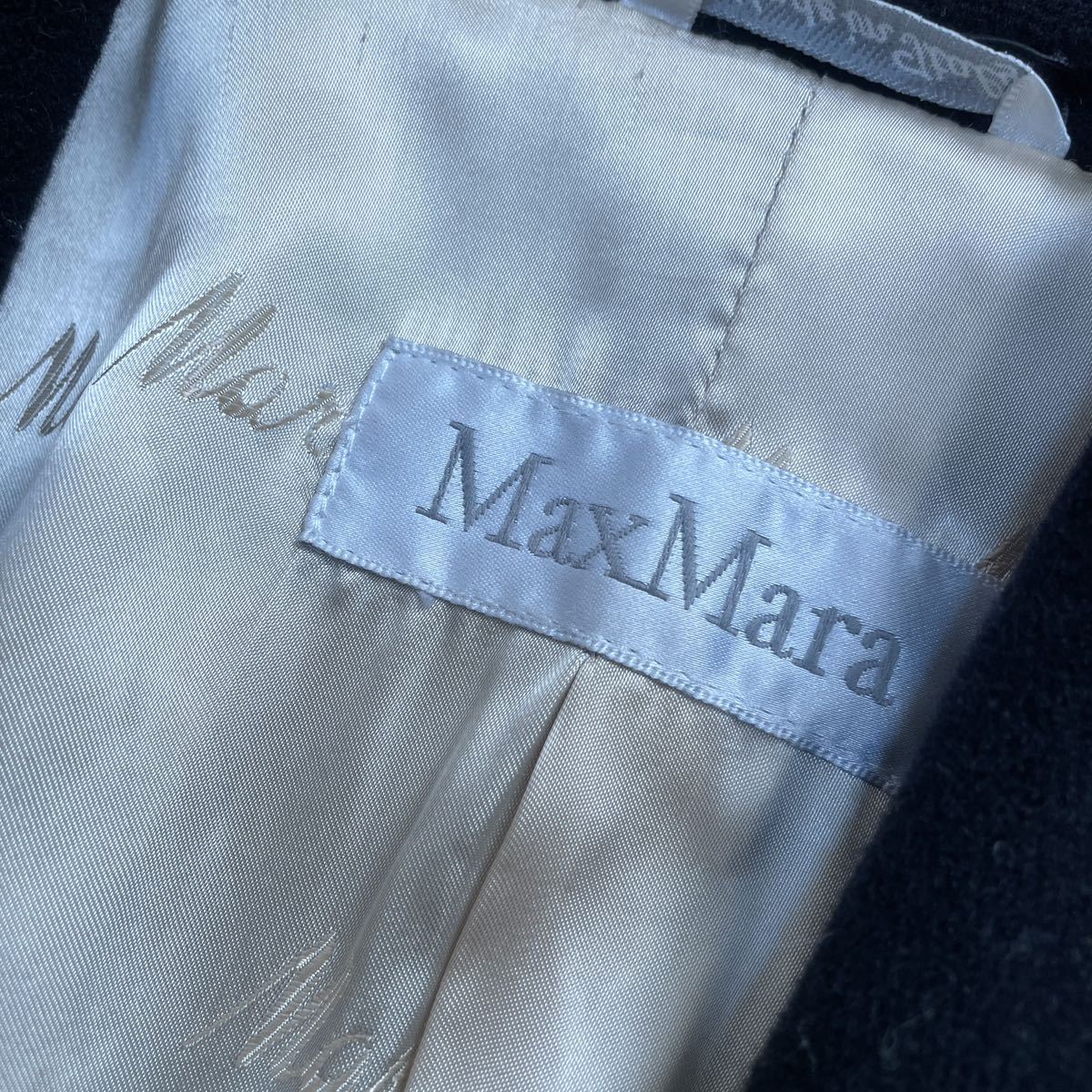 MAX MARA マックスマーラ チェスターコート 裏地ロゴ柄 42 大きいサイズ XL 黒ブラック_画像6