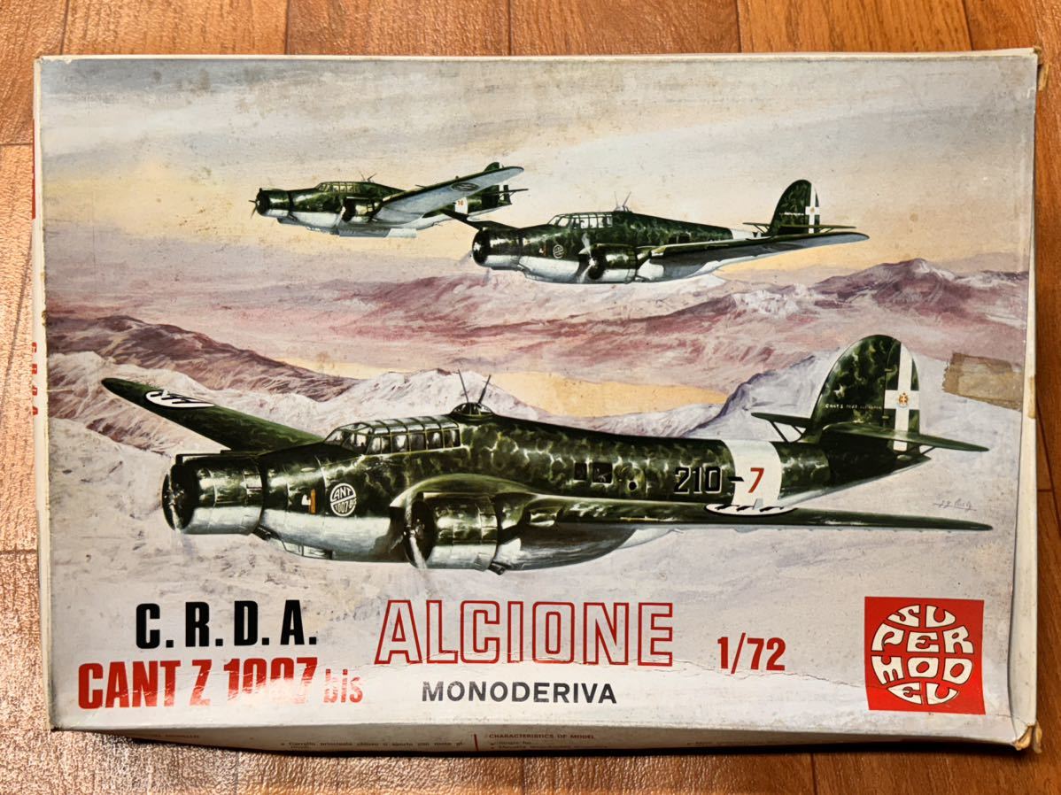 01002 1/72 Supermodel 10-005 C.R.D.A. Cant Z 1007 bis Alcione Monoderiva スーパーモデル CRDA カントZ1007bis アルシオーネ 未組立品_画像1