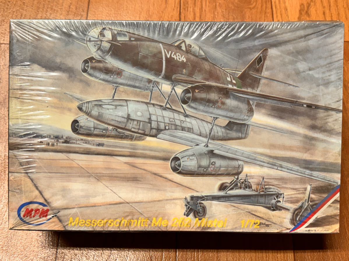 01062 1/72 MPM 72112 Messerschmitt Me 262 Mistel Mistel 4 メッサーシュミット Me262 ミステル4 未組立品 未開封品_画像1