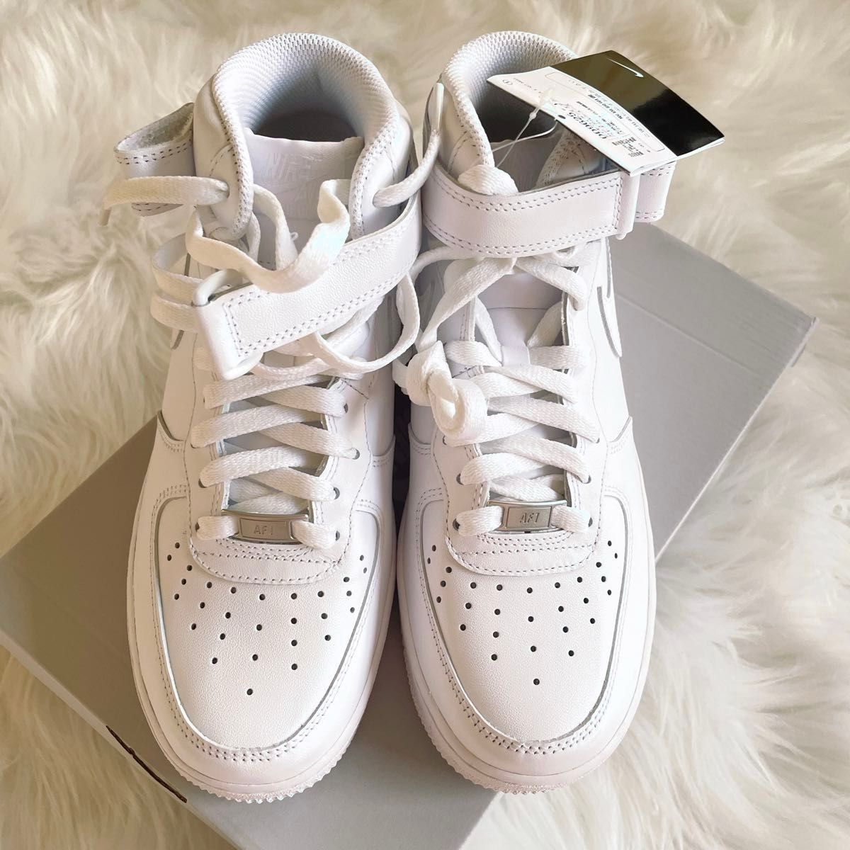10 NIKE 新品 25cm エアフォース1 07 mid AIR FORCE 1 ワン 10 NIKE 新品 25cm エアフォース1 07 mid AIR FORCE 1 ワン