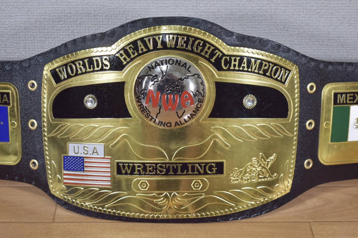 ※１品のみ NWA 世界ヘビー級チャンピオンベルト 未使用 即日発送 プロレス 王座ベルト レプリカ IWA NWA NWF レイス ジャイアント馬場_画像2