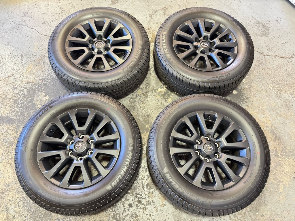 ランクル150プラド 純正ホイールタイヤセット マッドブラックED ランクル150プラド 純正ホイールタイヤセット マッドブラックED