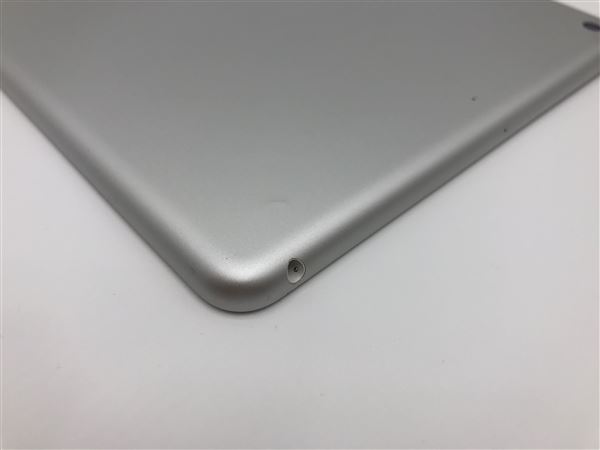 iPad 9.7インチ 第5世代[32GB] Wi-Fiモデル シルバー【安心保 …_画像5