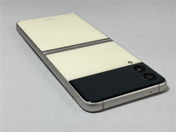 Galaxy Z Flip3 5G SC-54B[128GB] docomo クリーム【安心保証】_画像5