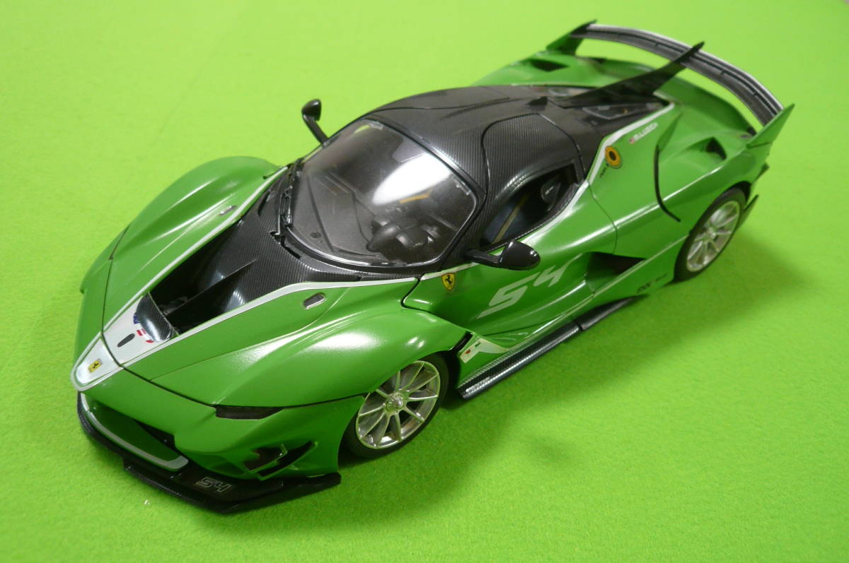 【カスタマイズ品】 R/C 組立式モデル FXX K EVO 1/18 ★ グリーンの画像2