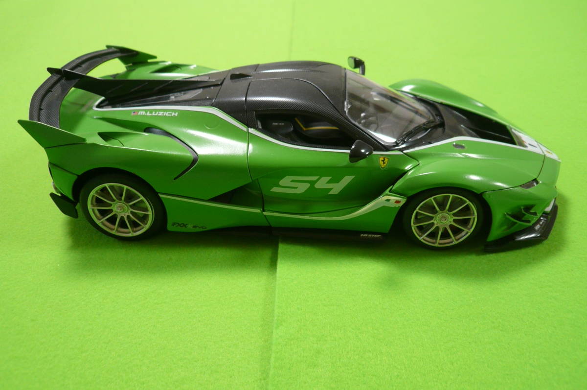 【カスタマイズ品】 R/C 組立式モデル FXX K EVO 1/18 ★ グリーンの画像6