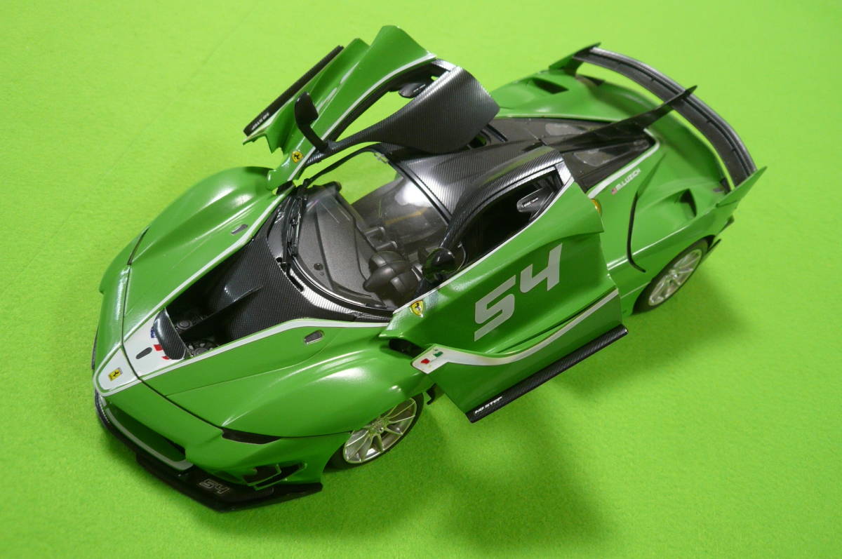 【カスタマイズ品】 R/C 組立式モデル FXX K EVO 1/18 ★ グリーンの画像7