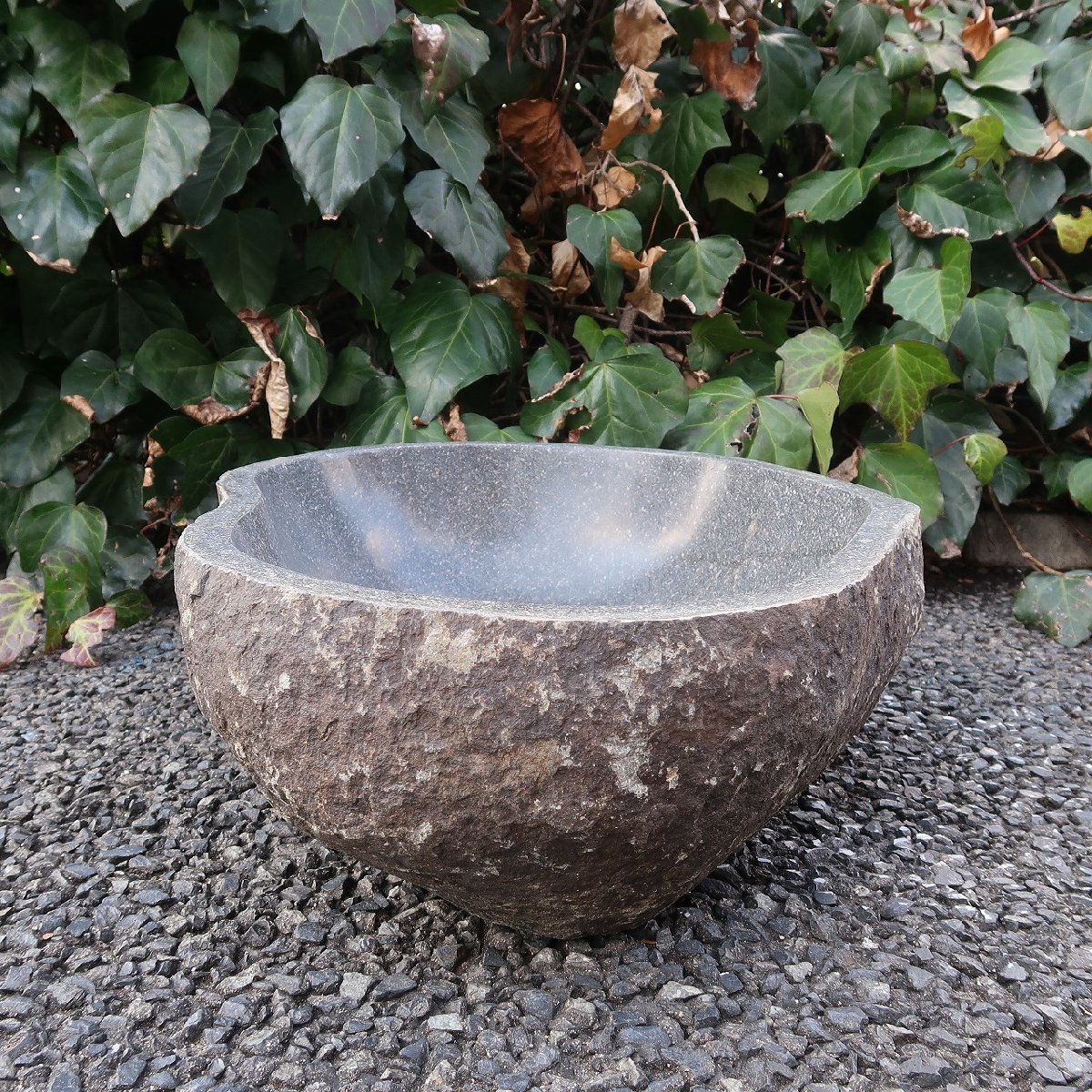  natural stone ...... hand water pot Rebirth tone L 53X39 Tsukuba . water lily pot .... pot me Dakar pot medaka pot garden tsubo garden Heart type 250928