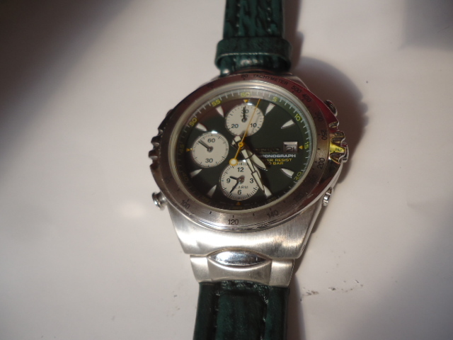 M029　セイコー　ジウジアーロ　アッキナスポルティーバクォーツ　メンズ腕時計　7T32-6J00_画像2