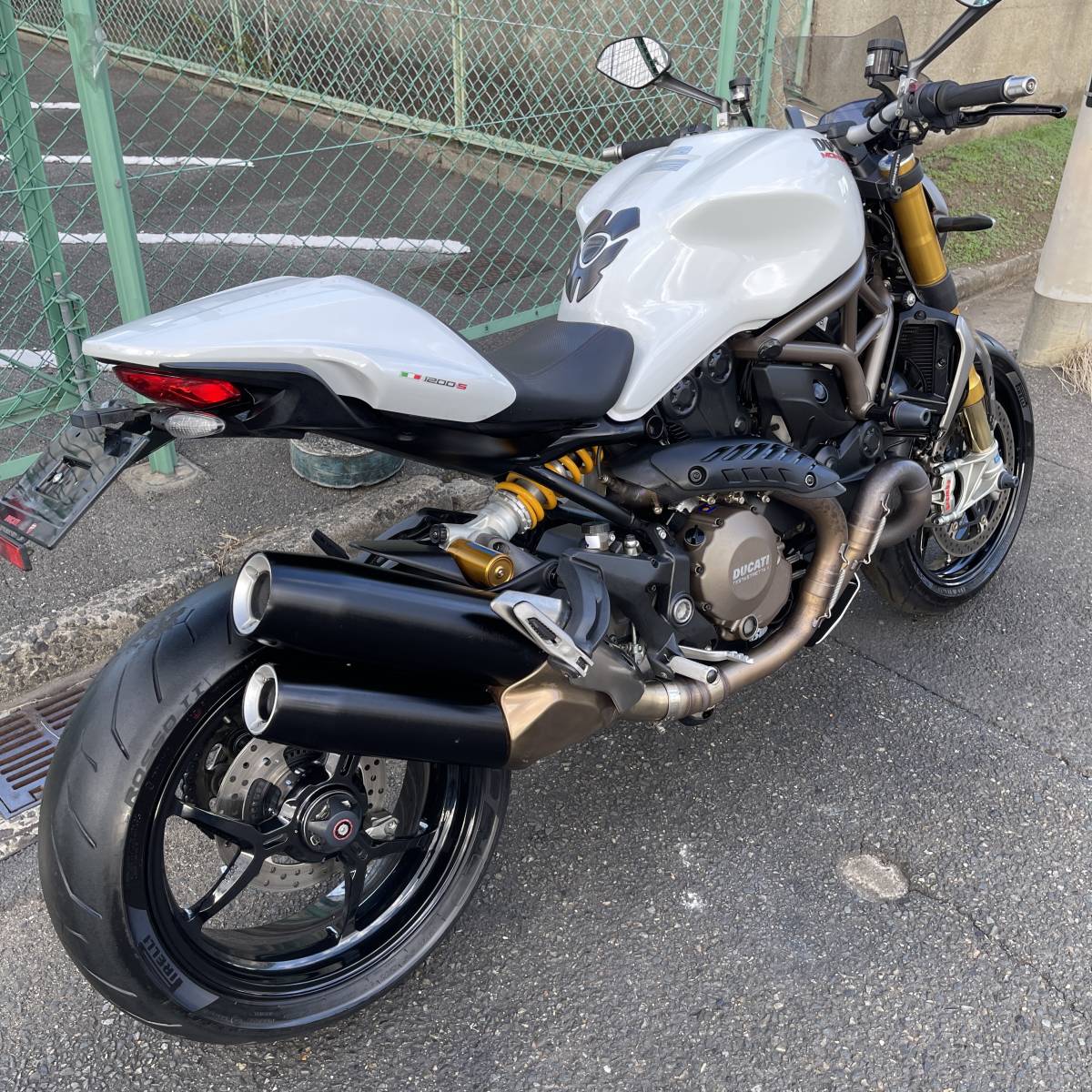 ドゥカティ モンスター 1200Ｓ Ｍ603 ABS 純正オーリンズ ブレンボ Puigスクリーン 全国配送 売切 検)R nineT DUCATI ＋_画像3