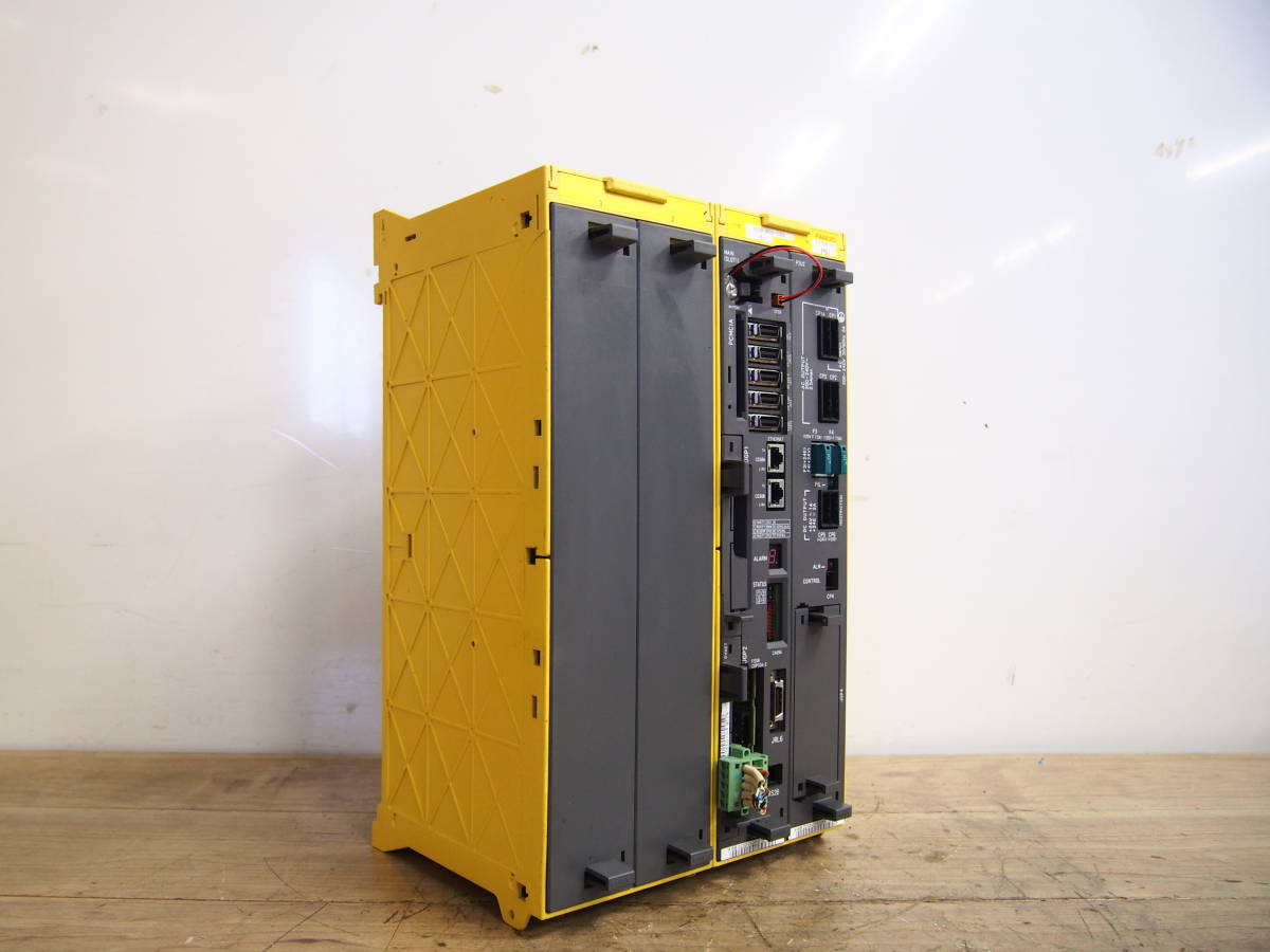 ☆【1T0117-7α40】 FANUC ファナック A05B-2500-C002 サーボアンプ ジャンク_画像1