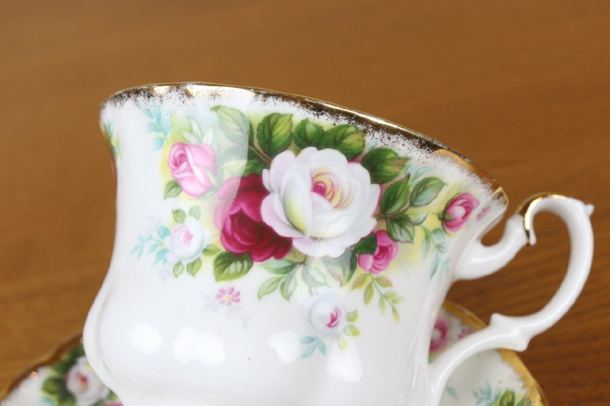 ロイヤルアルバート　セレブレーション　デュオ　カップ＆ソーサー　イギリス　ヴィンテージ　ROYAL ALBERT　セカンド品　L218_画像4