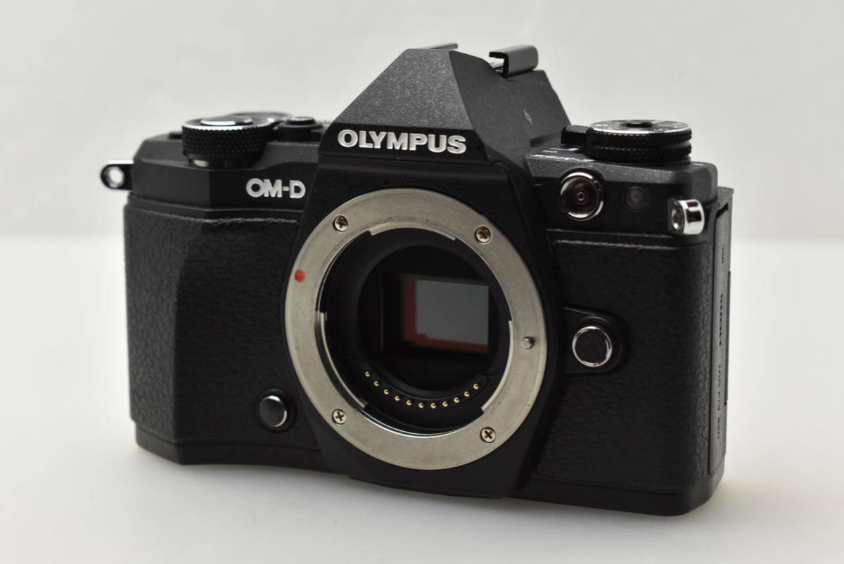 【B品】OLYMPUS オリンパス OM-D E-M5 MarkII ［000131210］_画像2