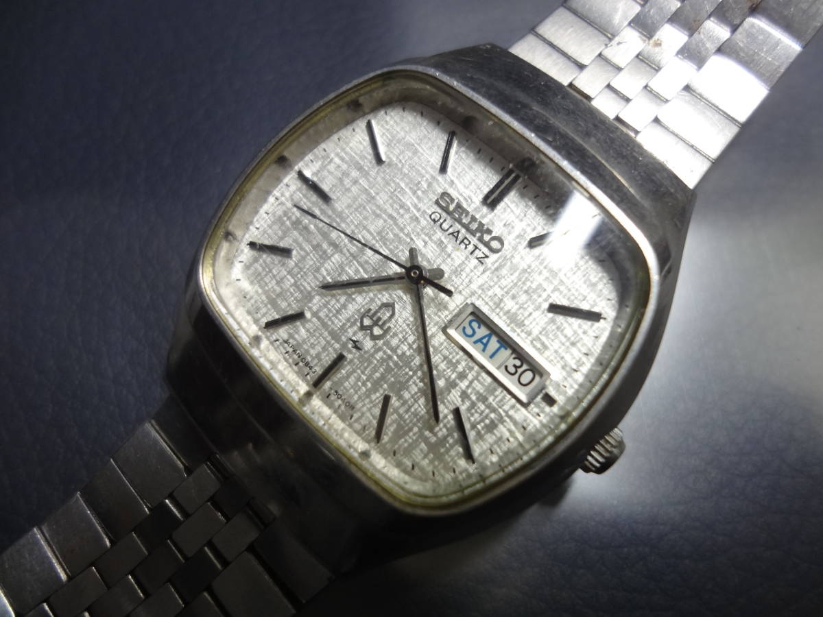 ◇◆ SEIKO QUARTZ セイコー メンズ デイデイト 腕時計 0843-5040 ジャンク_画像1