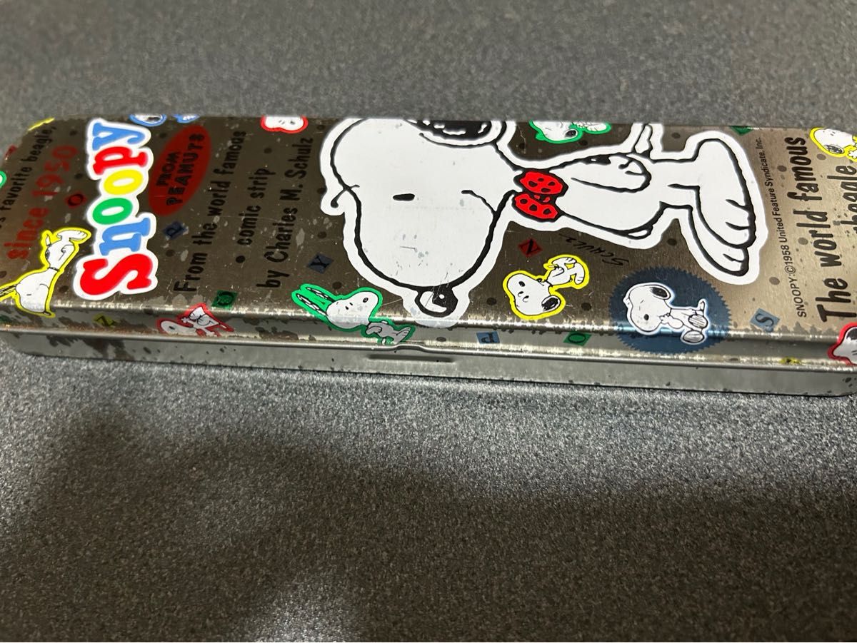 スヌーピー SNOOPY 缶ペンケース レトロ