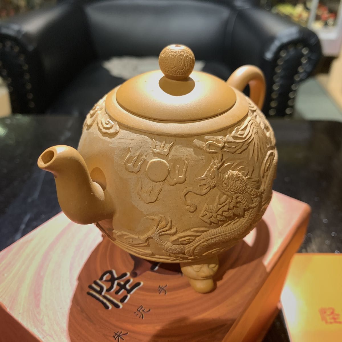 【激レア】中国茶器　手彫り急須　急須　茶器　骨董　黄泥　　陶芸　ティー用品　