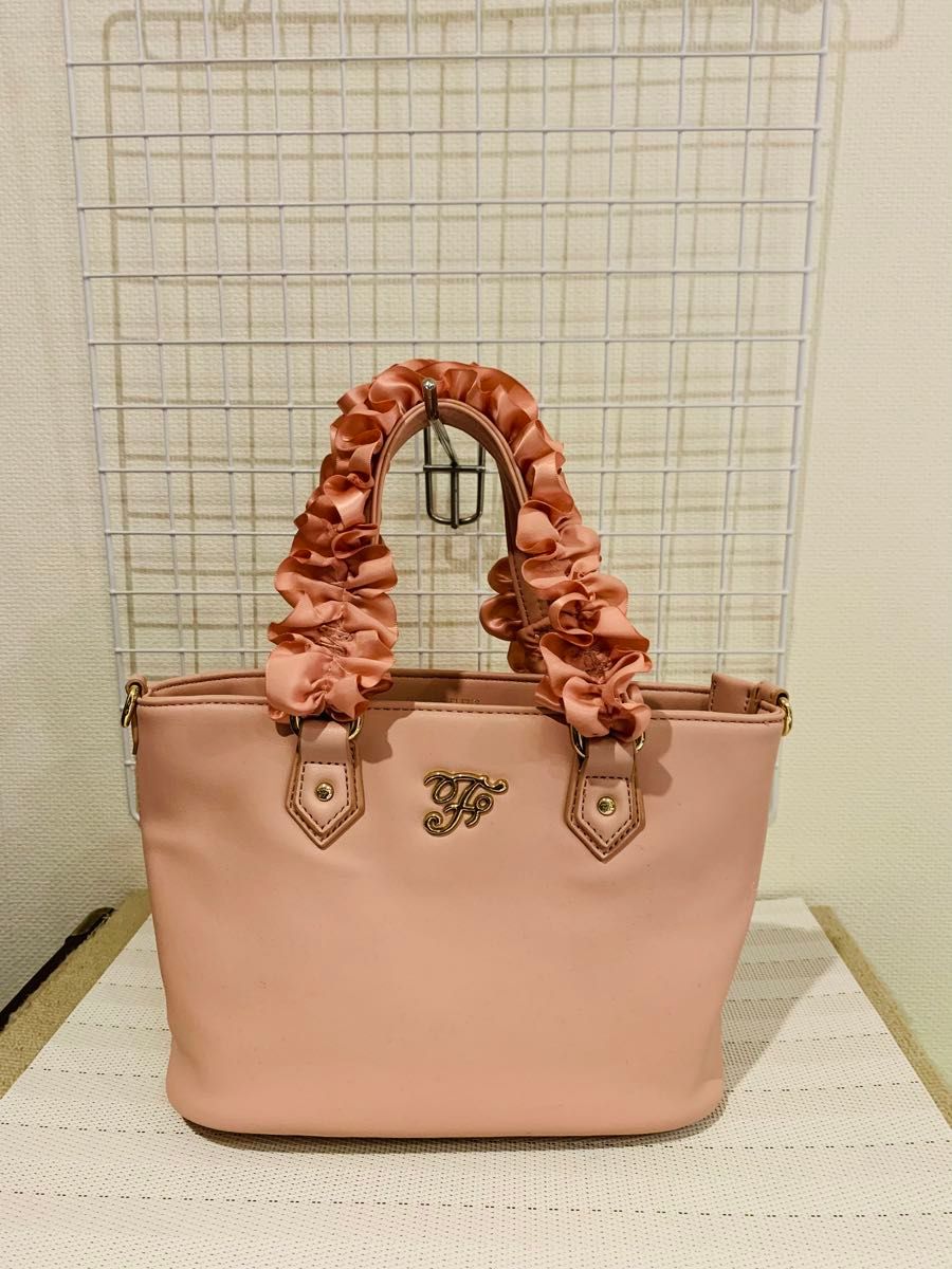 【未使用に近い美品】MAISON DE FLEUR メゾンドフルール　トートバッグ　ハンドバッグ　ピンク　フリル