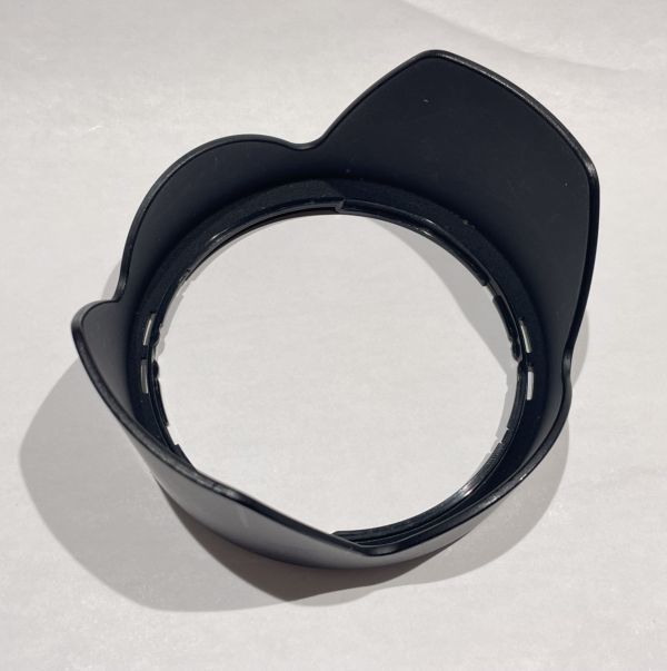 【良上品〜美品 即決】SONY 純正フード ALC-SH136 (FE 24-240mm F3.5-6.3 OSS / SEL24240 用) / genuine lens hood_画像2