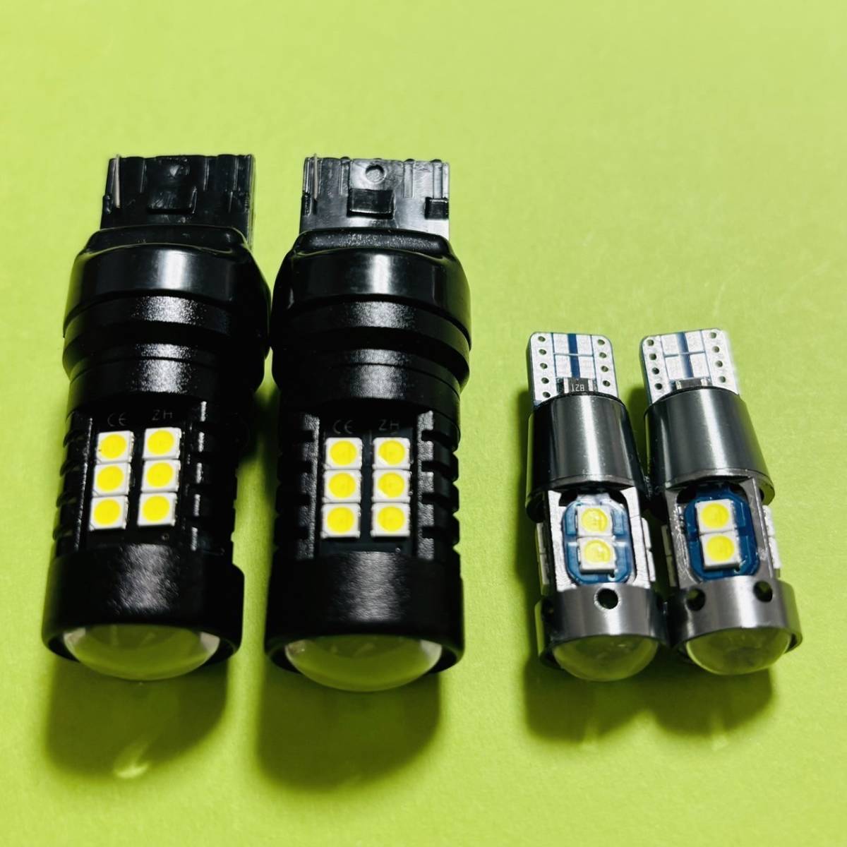 鬼爆光！CV系 デリカD：5 前期 ZN6 T20 T10 LED ウエッジ球 バックランプ ポジション球 ホワイト 4個セット 三菱 ミツビシ 車検対応_画像1