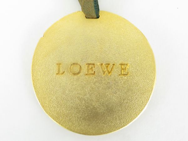 LOEWE Loewe подвеска с цепью медаль Novelty модный Gold цвет 