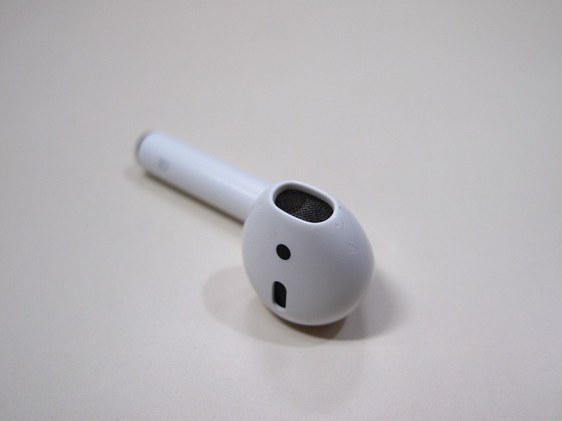 Apple純正 AirPods 第2世代 MV7N2J/A 右 イヤホン 右耳のみ　A2032　[R]_画像9