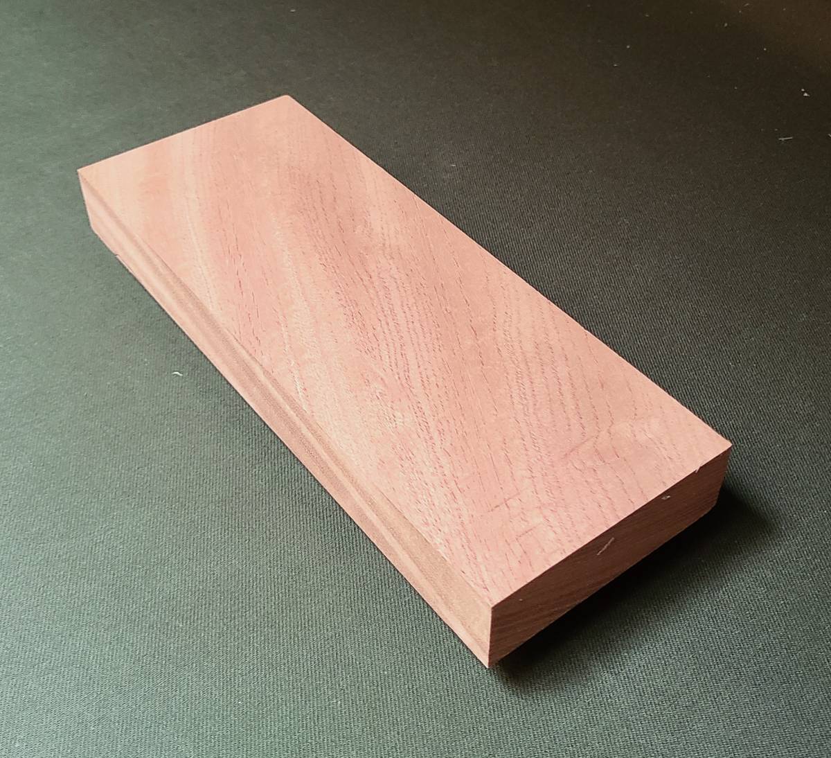 欅 ケヤキ ■ 無垢板 プレナー加工品 棚板 木工品 看板板 銘木 DIY ■（413）_画像1
