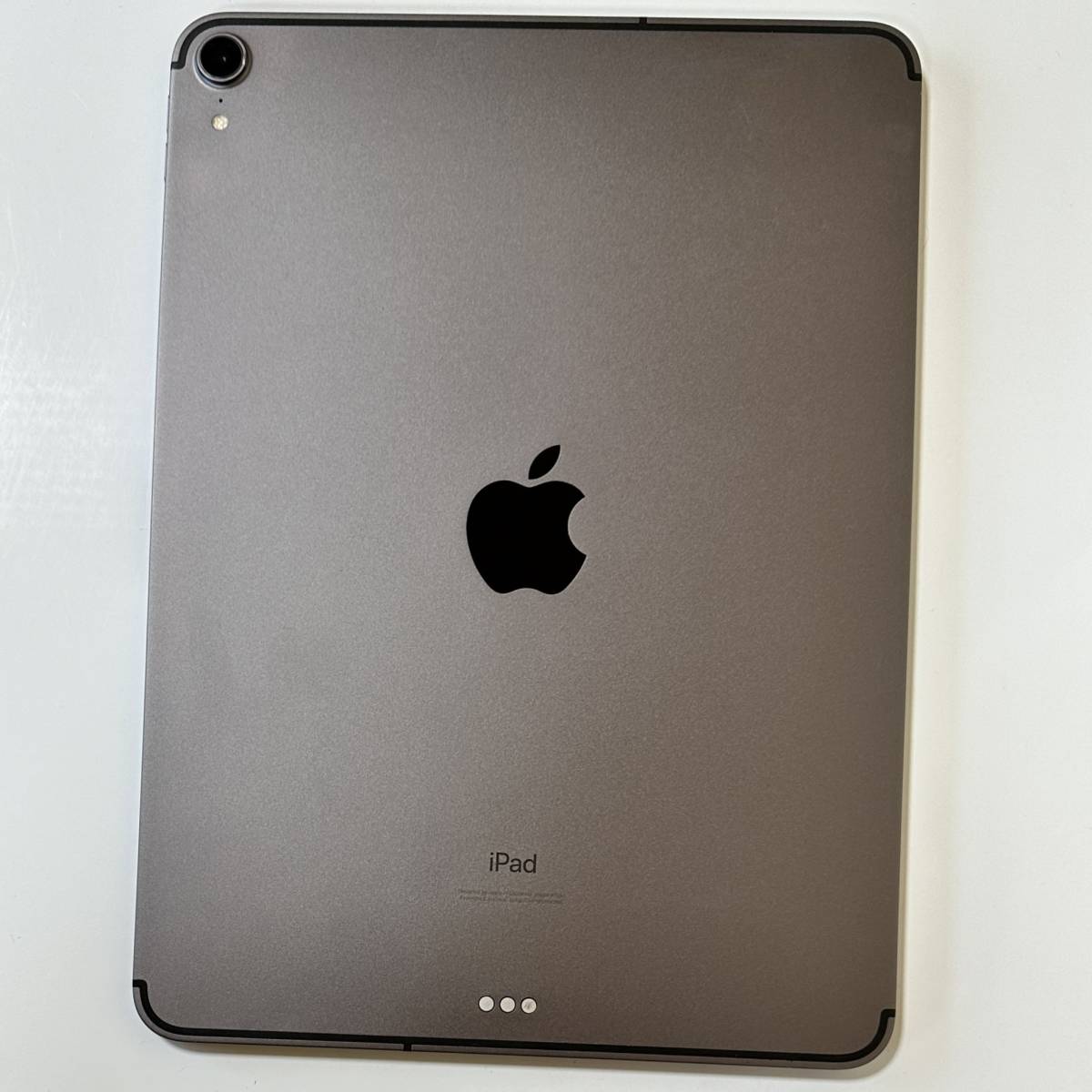 Apple SIMフリー iPad Pro (11インチ) スペースグレイ 256GB MU102J/A Wi-Fi+Cellular アクティベーションロック解除済_画像8