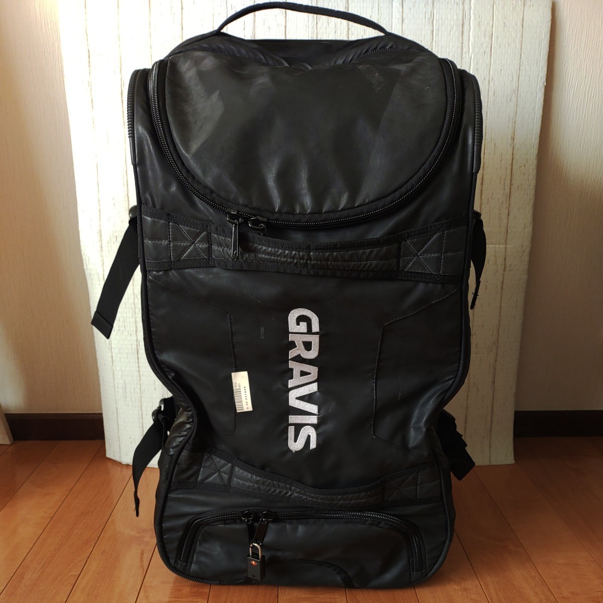 Yahoo!オークション - GRAVIS キャリーバッグ 中古現状品 鍵なし Yahoo!オークション - GRAVIS キャリーバッグ 中古現状品 鍵なし