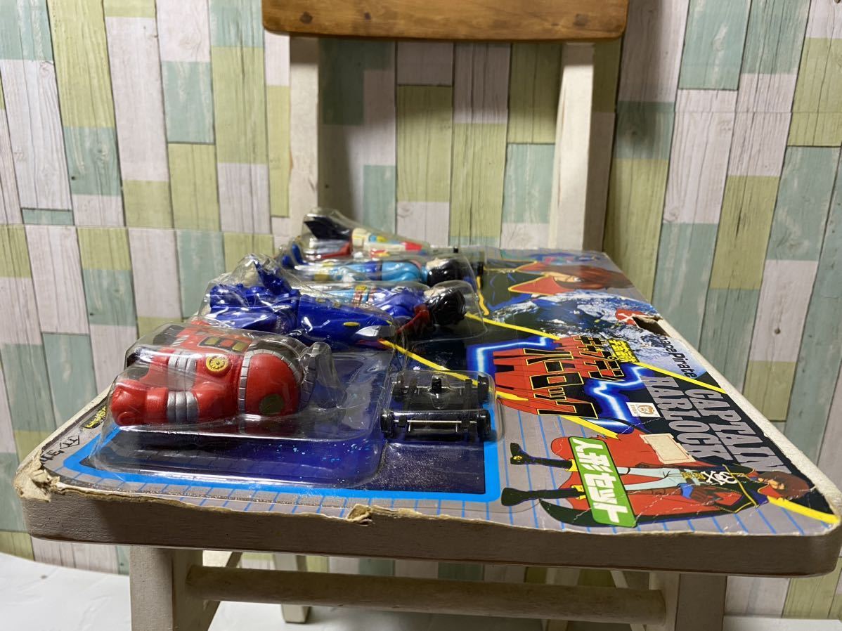 宇宙海賊キャプテンハーロック 当時物 タカトク ソフビ人形+ 宇宙海賊キャプテンハーロック 当時物 タカトク ソフビ人形+