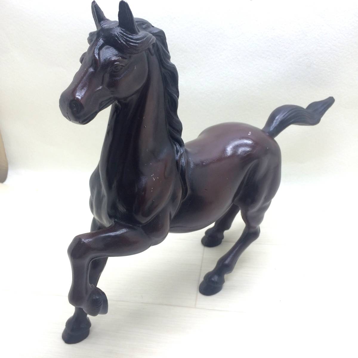 ☆アンティーク 馬の置物 駆ける馬 ブロンズ像 銅像 鋳物 金属工芸 オブジェ 美術品 インテリア コレクション 現状品 ☆K80701の画像1