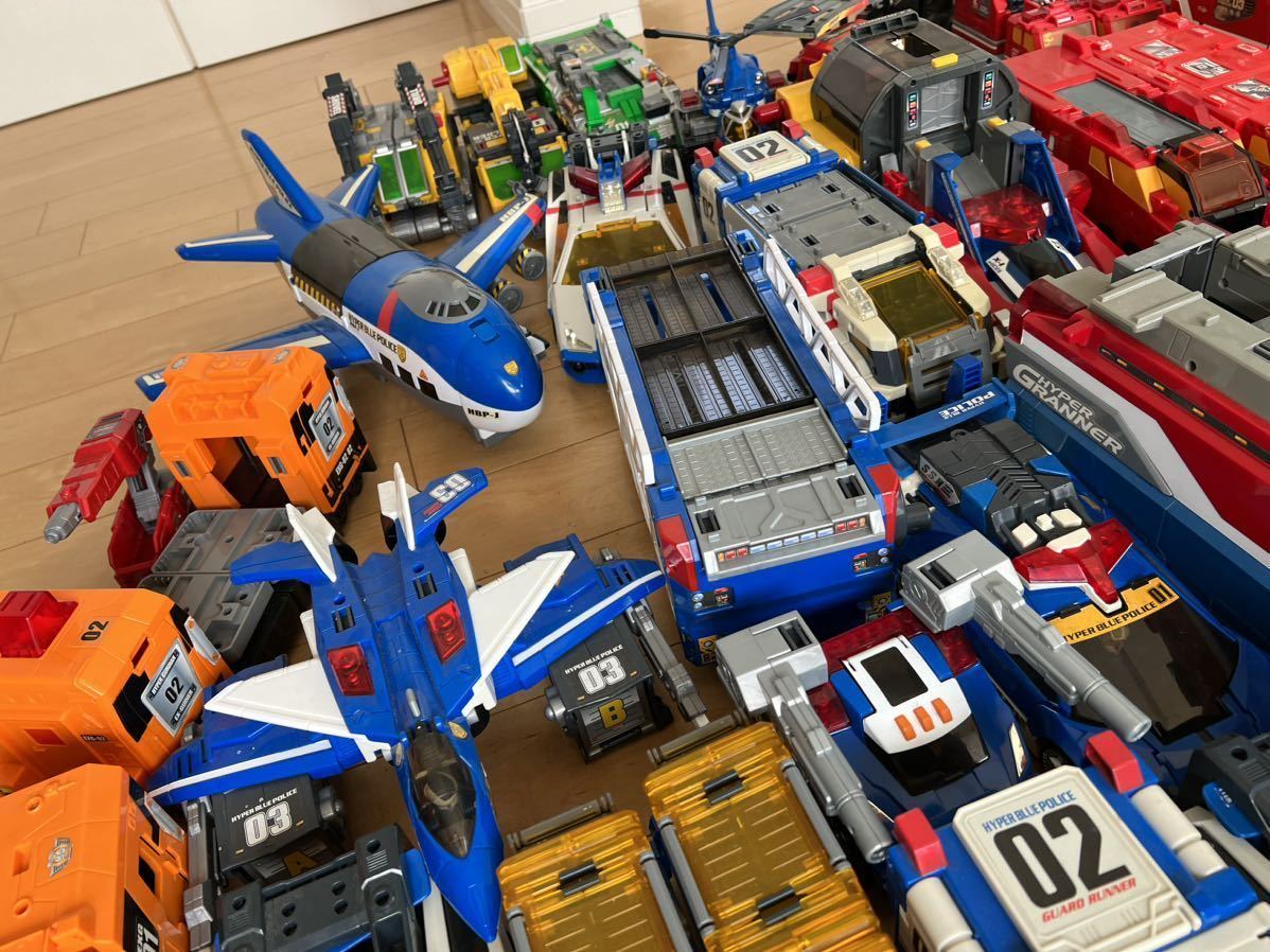 トミカ ハイパーシリーズまとめ売り ハイパーブルーポリス トミカ ハイパーシリーズまとめ売り ハイパーブルーポリス