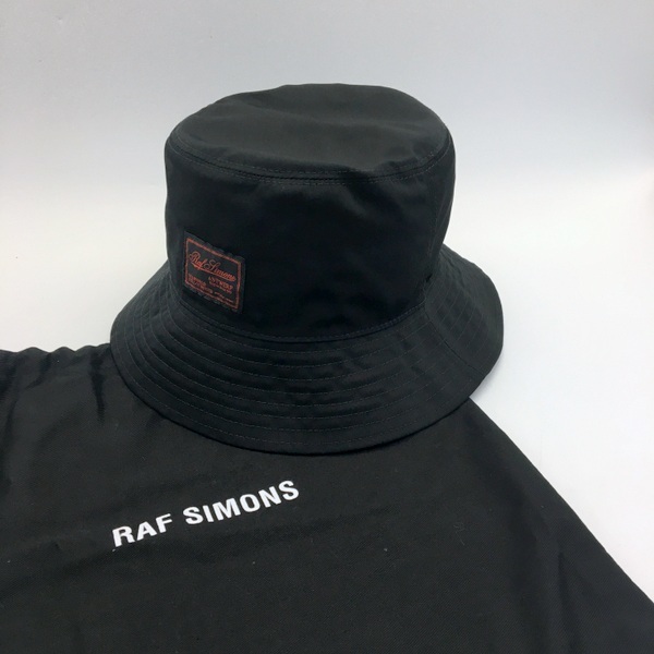 ラフシモンズ リバーシブル ロゴパッチ バケットハット バケハ 帽子 ストリート メンズ Lサイズ XLサイズ ブラック RAF SIMONS DF10149■