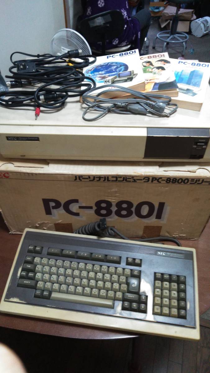 初代PC-8801、起動確認済み_画像1