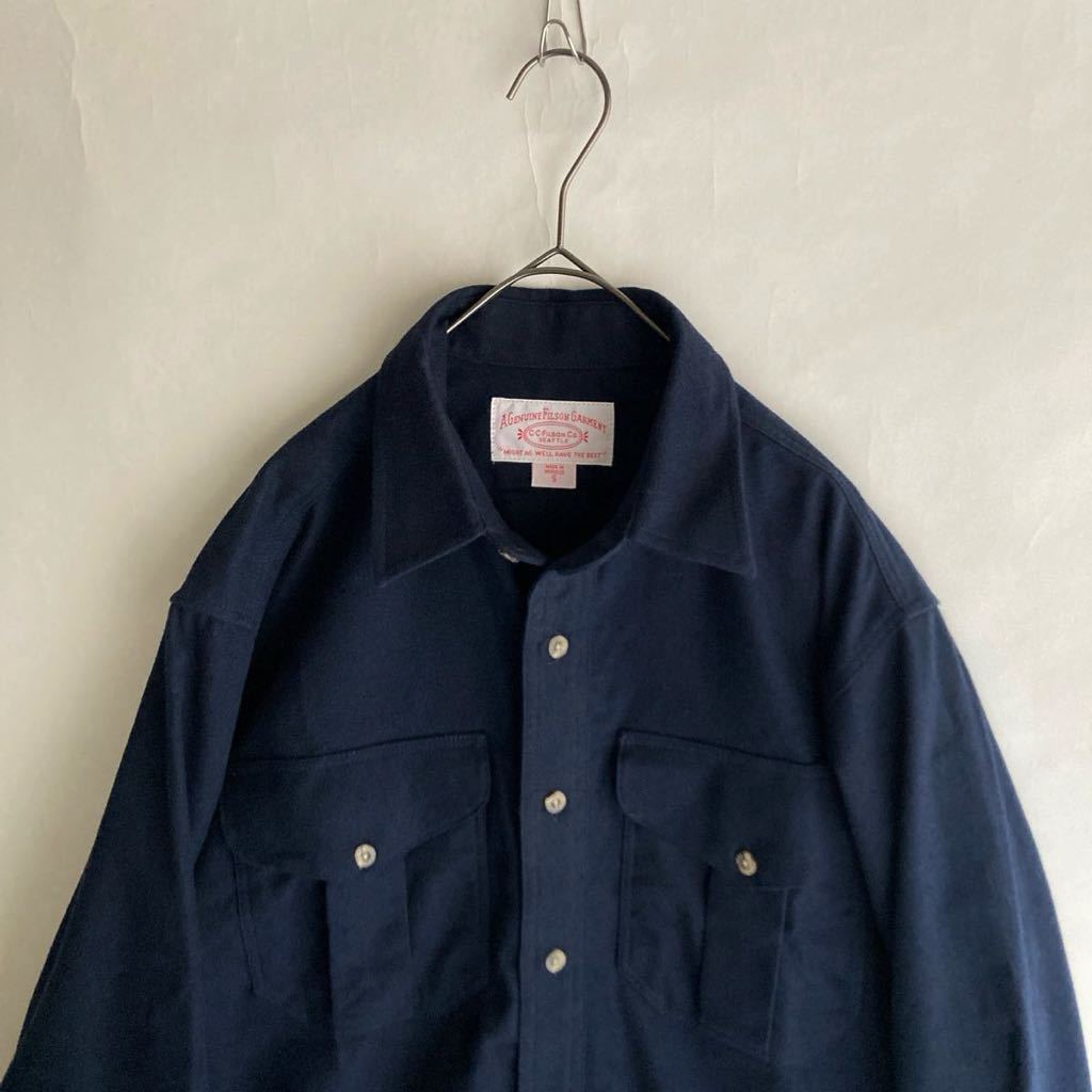 【美品】FILSON ALASKAN GUIDE SHIRT フィルソン コットンフランネル シャツ 起毛 やや厚手 定番 ネイビー 無地 size S_画像3