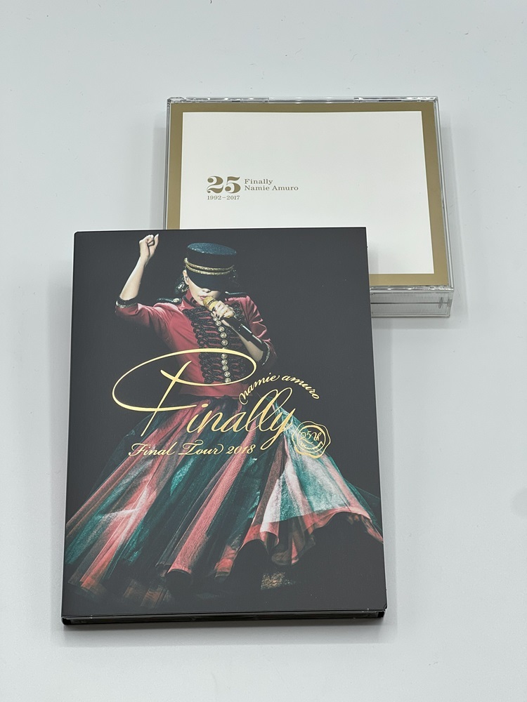 送料込】安室奈美恵 Blu-ray Final Tour 2018 ~Finally~初回生産限定版 