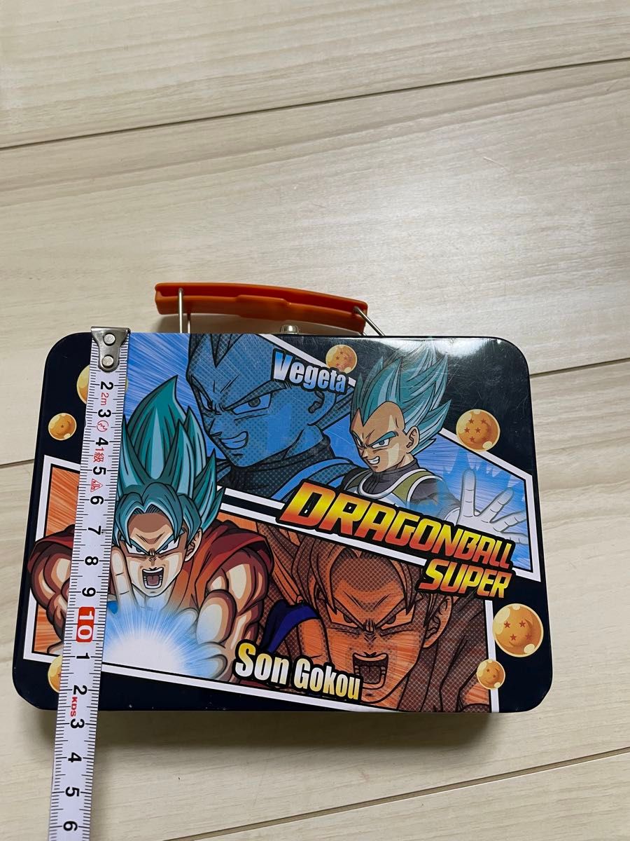 ドラゴンボール　キャリー缶ケース