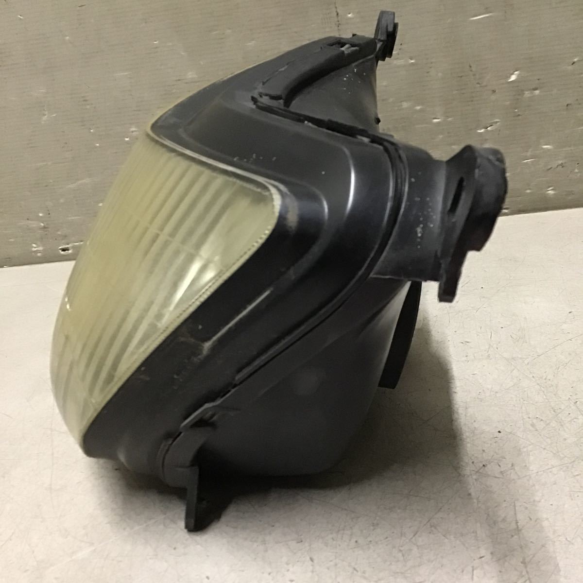 g28-28 ヤマハ マジェスティ125 FI ヘッドライト 純正部品 み g28-28 ヤマハ マジェスティ125 FI ヘッドライト 純正部品 み