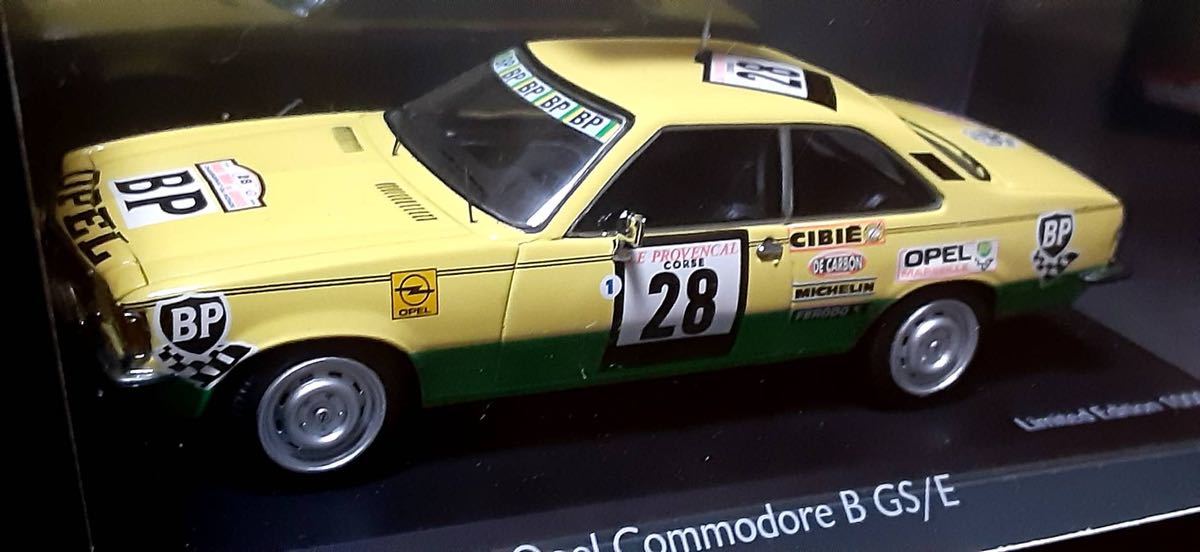 Schuco Schuco Opel Commodore GS/E Opel Como do-reB GS/E 1/43