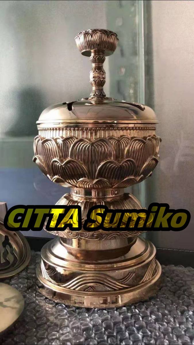 新品「密教法具 寺院用仏具」 大悲香炉 銅製 磨き仕上げ 21cm 新品「密教法具 寺院用仏具」 大悲香炉 銅製 磨き仕上げ 21cm