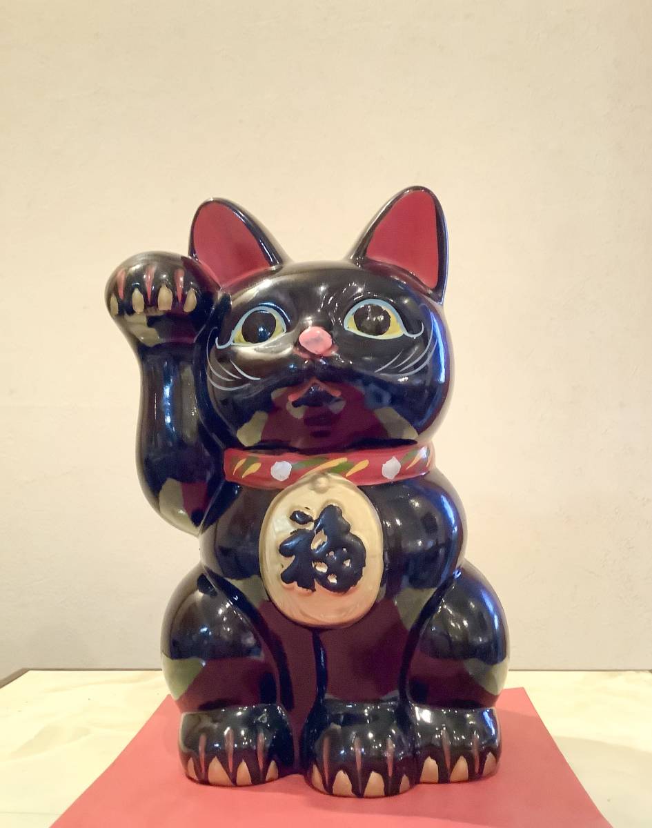 日本製、新品、常滑焼、招き猫、黒、7号、高さ約22cm、右手、招福、開運、病を防ぐ、後ろ姿もかわいい、、縁起物、made in JAPAN _画像1