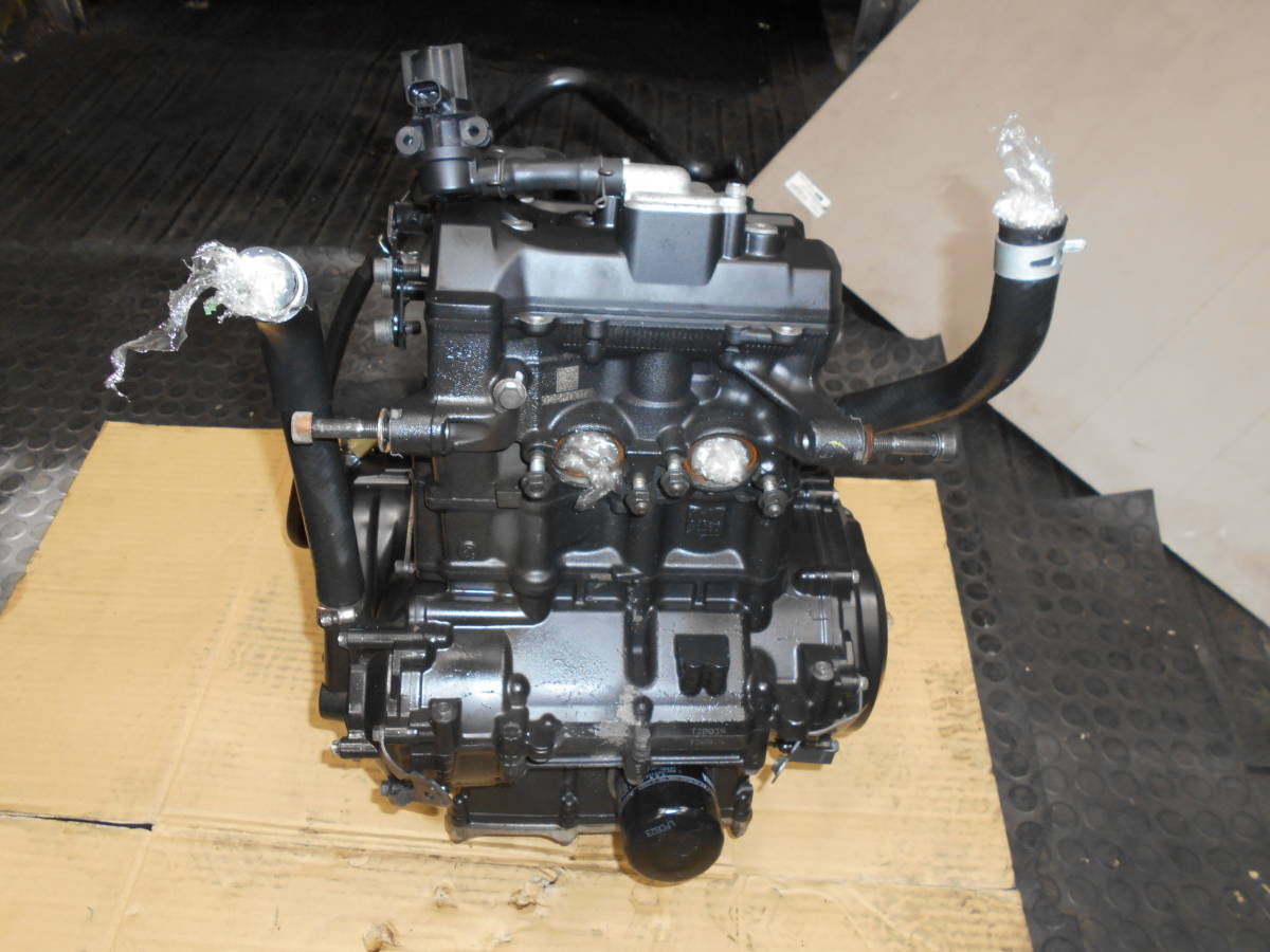 YZF250　R25　RG10J　エンジン　セルモーター　引取り限定！　神戸市_画像3