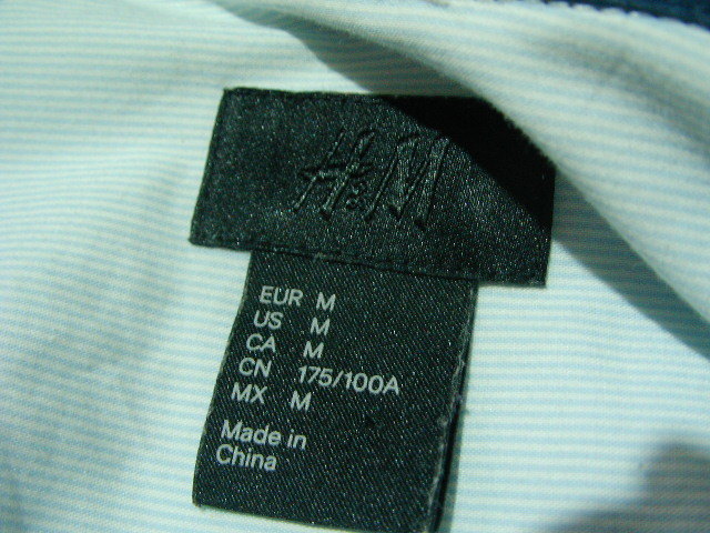 ssy7953 H&M エイチアンドエム 長袖 ワイシャツ ライトブルー×ホワイト ■ 細かいストライプ柄 ■ ストレッチ 綿混素材 Mサイズ_画像9