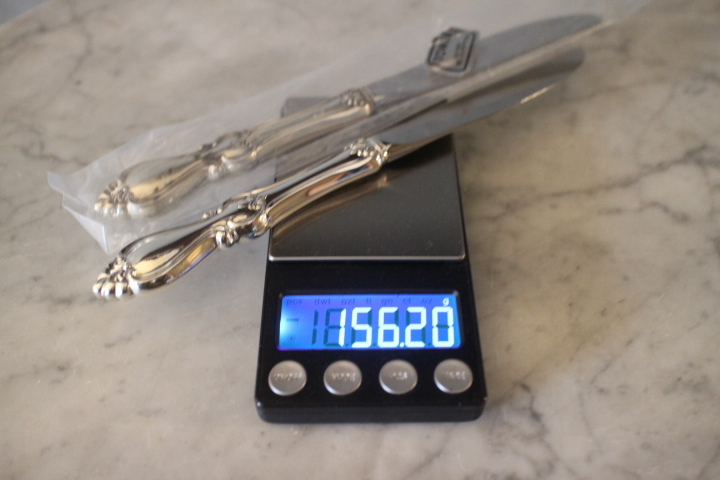 米国TOWLE STERLING ディナーナイフ 2本セット(ペア) 未使用オールドストック品 重さは77.52g(一本)。2本(うち一本は袋入り)156.20g_画像8