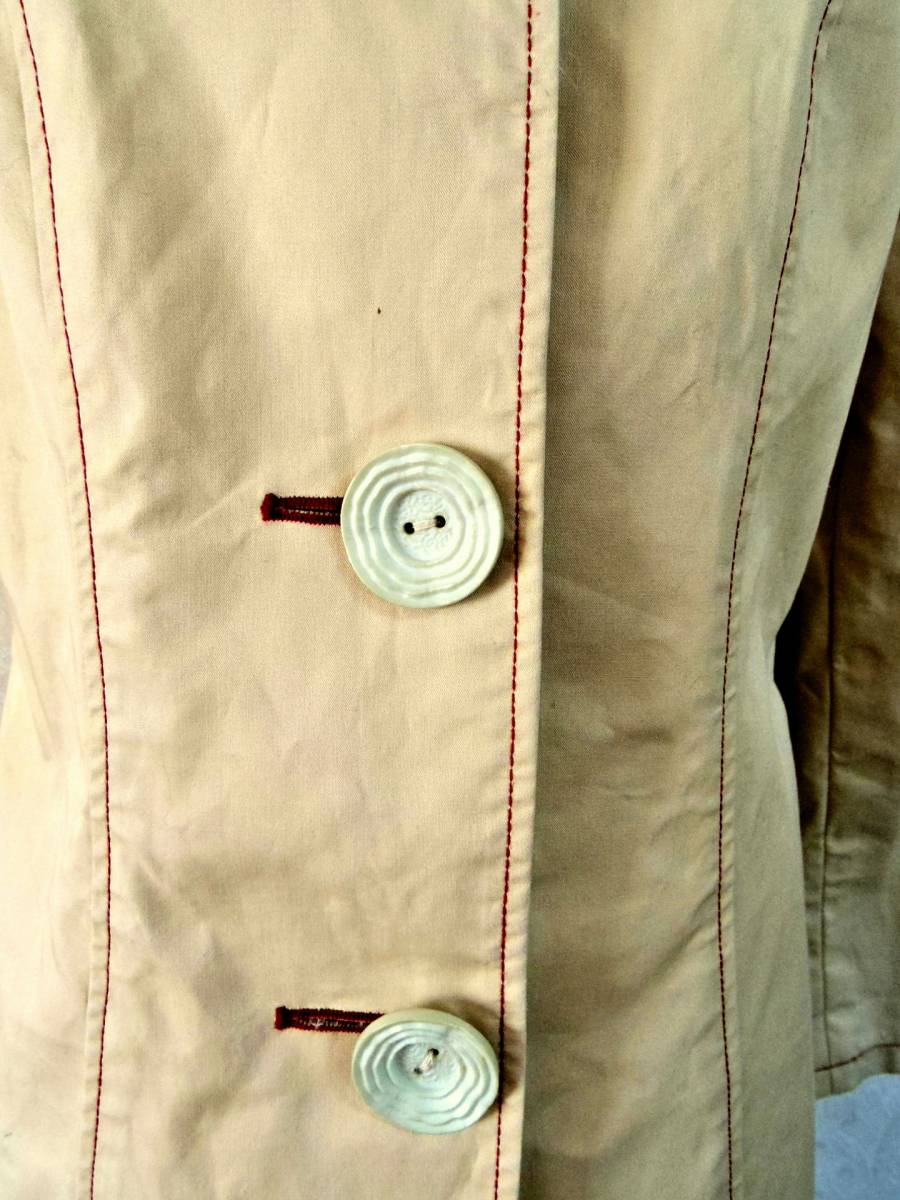 ホコモモラ　ベージュ系　コットン　ボタンがかわいいスプリングコート　中古　サイズ42_画像5