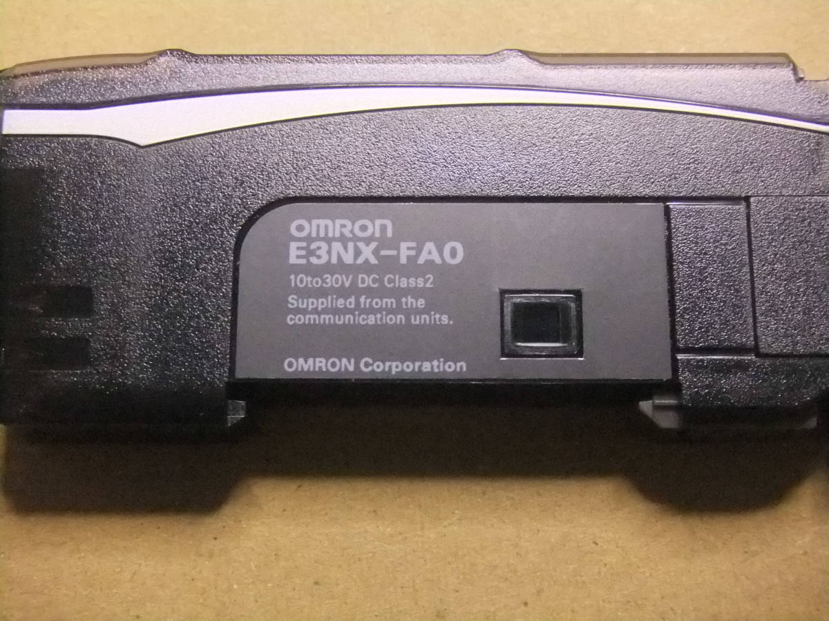 OMRON 　E3NX-FA0　スマートファイバ－アンプ　工場の整理品　新品未使用品？同じ物を出品しております。240107-04_画像2