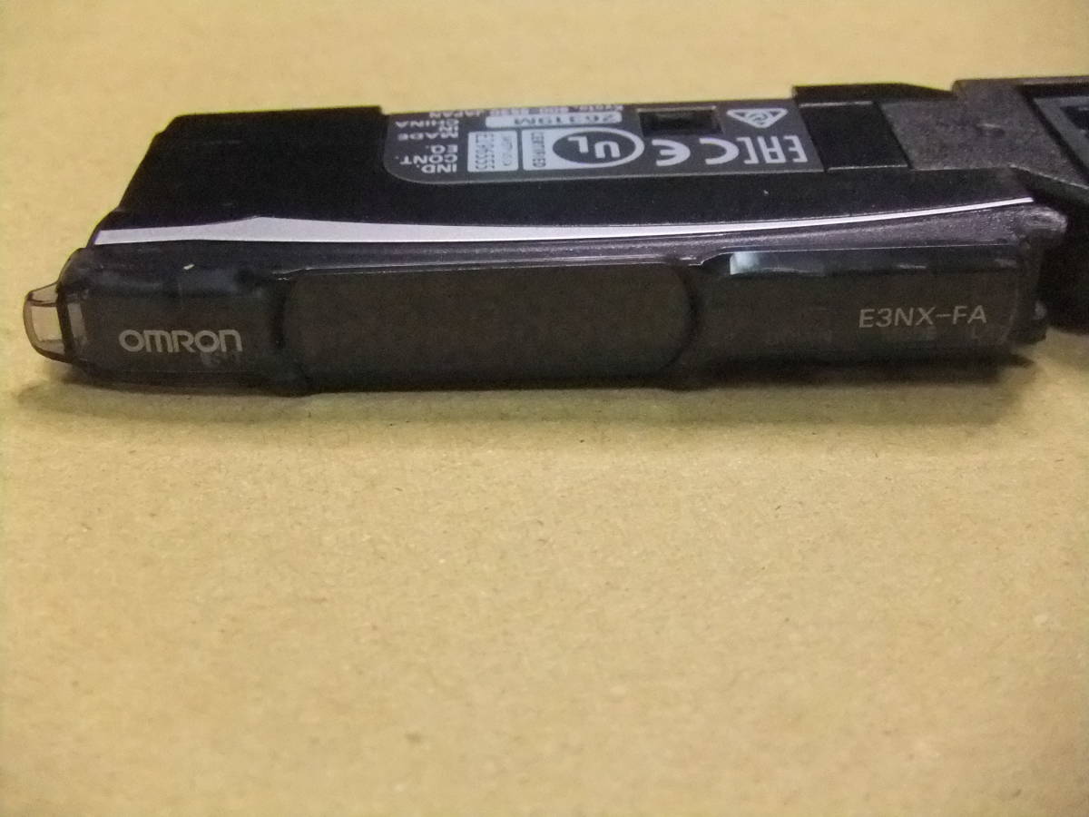 OMRON 　E3NX-FA0　スマートファイバ－アンプ　工場の整理品　新品未使用品？同じ物を出品しております。240107-04_画像3