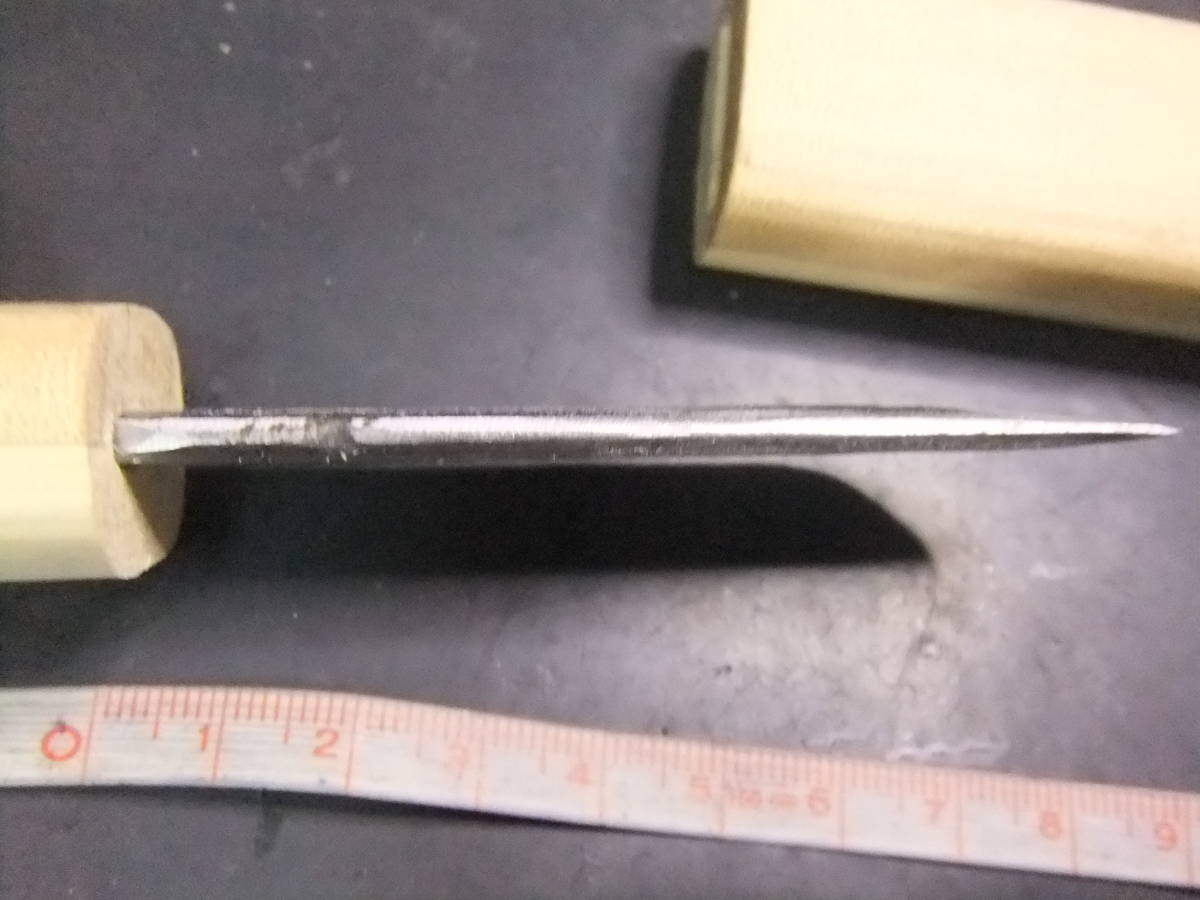 日本刀 残欠刀 豆刀 和式ナイフ刃渡り7.6ｃｍ 全長13.3ｃｍ 登録不要 鞘素人工作品　ジャンク品　240127-06_画像6